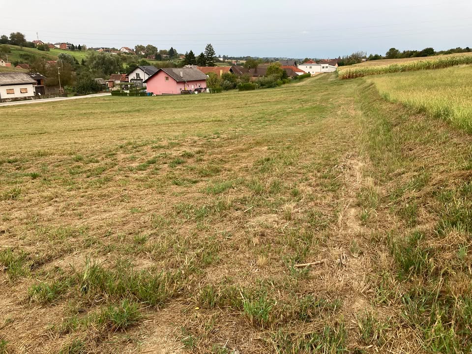 Građevinska zemljišta u Križevcima – 700–1200 m² uz glavnu cestu, odlična investicija