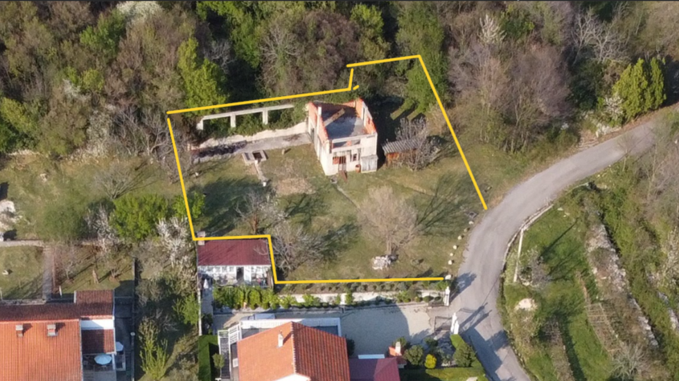 Građevinsko zemljište- Vinodolska općina-Grižane 946 m2,